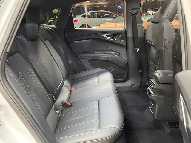 2023 Audi Q4 e-tron Sportback Prestige 50 quattro - 22952071 - 23