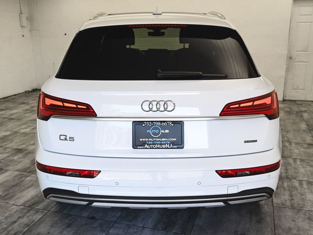 2023 Audi Q5 40 Premium's photo