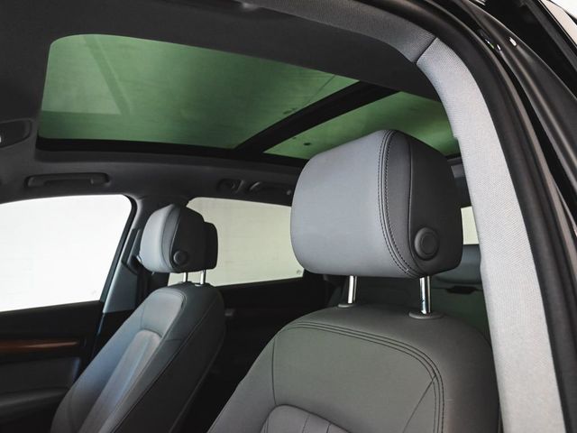 2023 Audi Q5 40 Premium Plus - 23022162 - 32