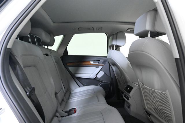 2023 Audi Q5 45 S line Premium - 22948672 - 16