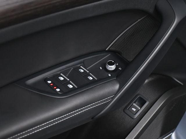 2023 Audi Q5 45 S line Premium Plus - 22994133 - 9