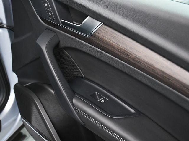 2023 Audi Q5 45 S line Premium Plus - 22994133 - 18