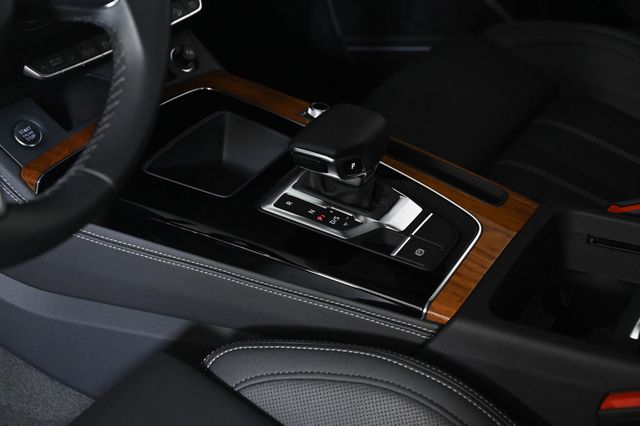 2023 Audi Q5 45 S line Prestige - 22970060 - 19