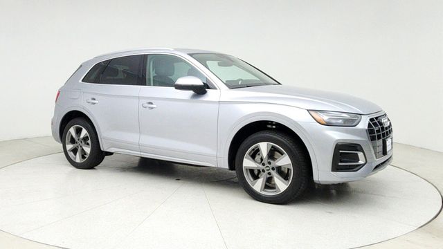 2023 Audi Q5 Premium 40 TFSI quattro with Panoramic Sunroof & Convenience Pkg - 22946018 - 2