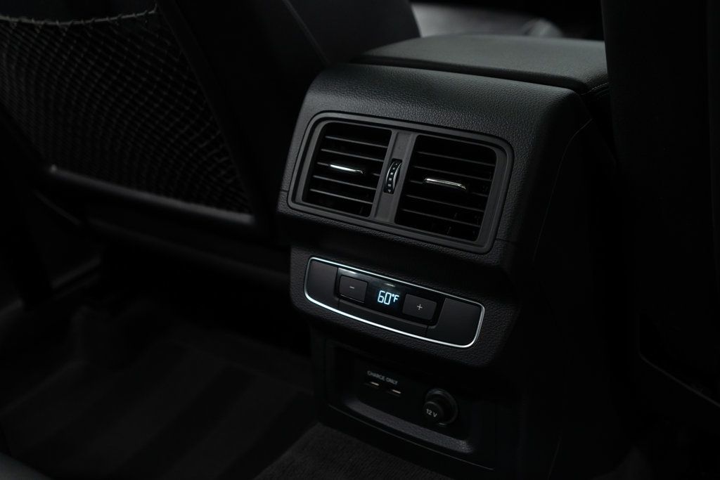 2023 Audi Q5 Premium Plus 40 TFSI photo 28