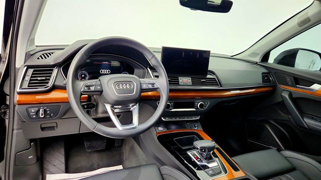 2023 Audi Q5 Premium Plus 40 TFSI quattro w/ Warm Weather Package - 23013617 - 12