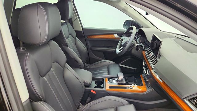 2023 Audi Q5 Premium Plus 40 TFSI quattro w/ Warm Weather Package - 23013617 - 23