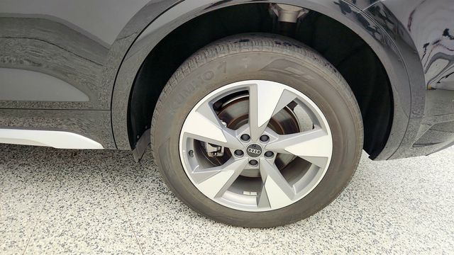 2023 Audi Q5 Premium Plus 40 TFSI quattro w/ Warm Weather Package - 23013617 - 8