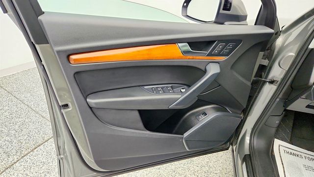 2023 Audi Q5 S line Premium 45 TFSI quattro w/ Convenience Pkg & 19'' Wheels - 23005620 - 10