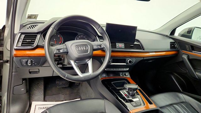 2023 Audi Q5 S line Premium 45 TFSI quattro w/ Convenience Pkg & 19'' Wheels - 23005620 - 12