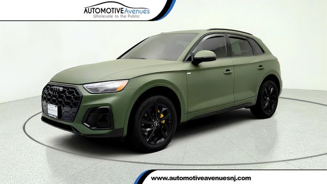2023 Audi Q5 S line Premium 45 TFSI quattro w/ Pano Sunroof & Convenience Pkg - 23032264 - 0