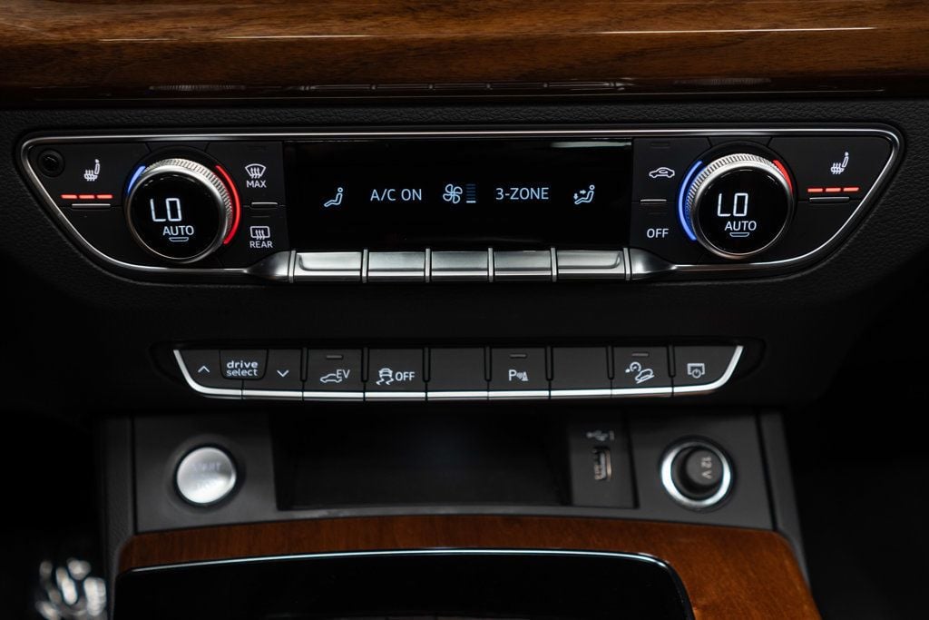 2023 Audi Q5 S line Premium 55 TFSI photo 14