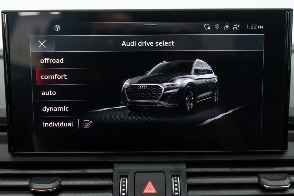 2023 Audi Q5 S line Premium 55 TFSI photo 18
