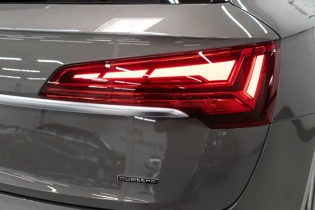 2023 Audi Q5 S line Premium 55 TFSI photo 43