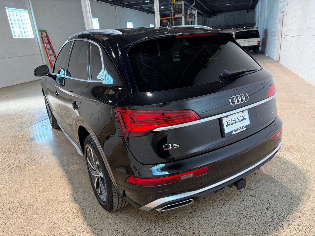 2023 Audi Q5 S line Premium Plus 45 TFSI photo 11