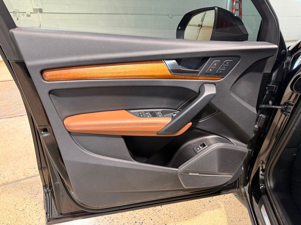 2023 Audi Q5 S line Premium Plus 45 TFSI photo 19