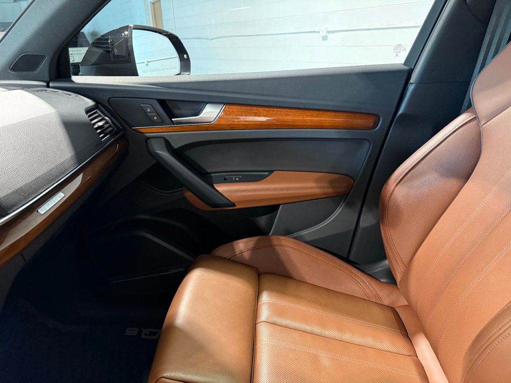 2023 Audi Q5 S line Premium Plus 45 TFSI photo 27