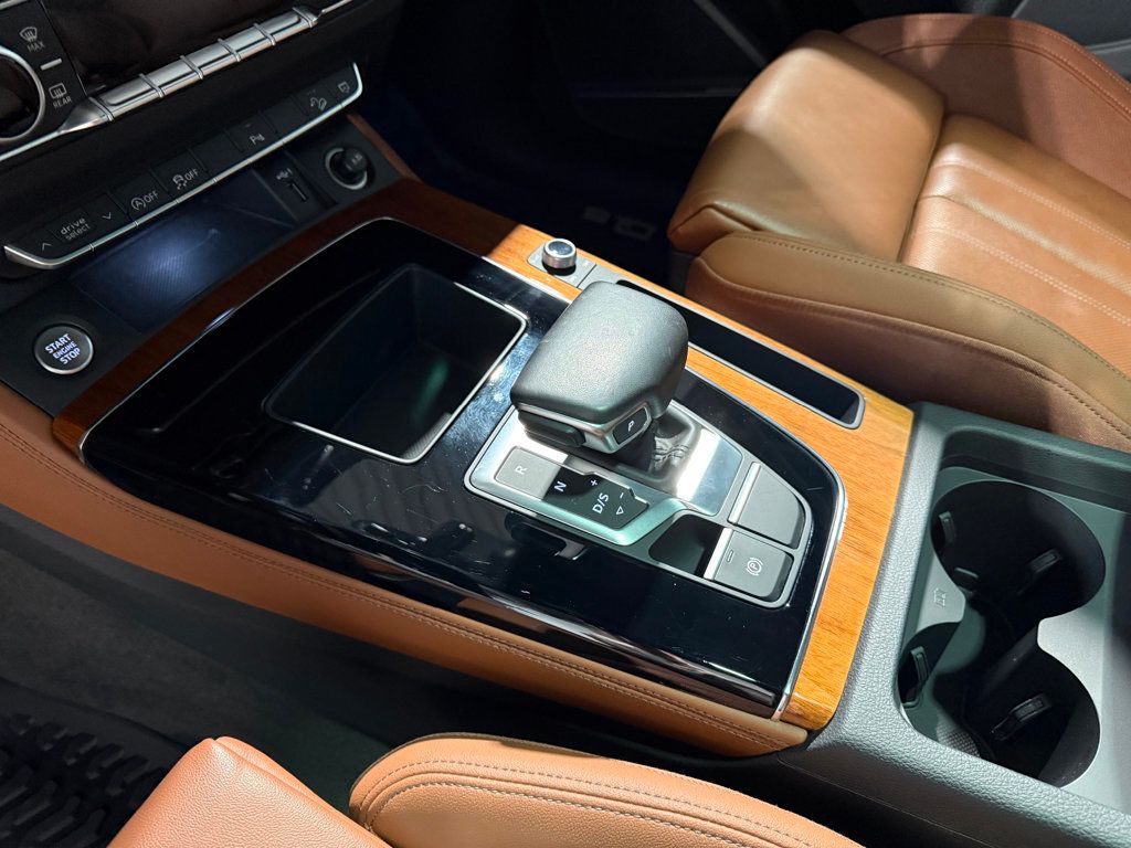 2023 Audi Q5 S line Premium Plus 45 TFSI photo 28