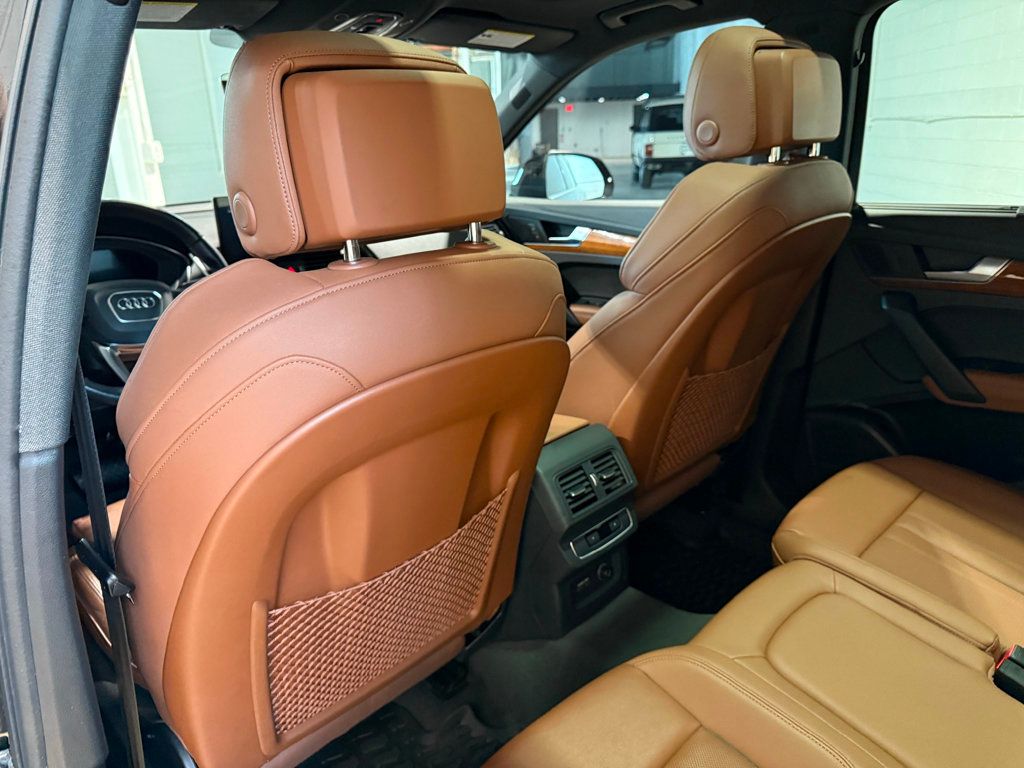 2023 Audi Q5 S line Premium Plus 45 TFSI photo 30