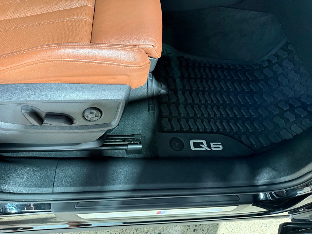 2023 Audi Q5 S line Premium Plus 45 TFSI photo 52