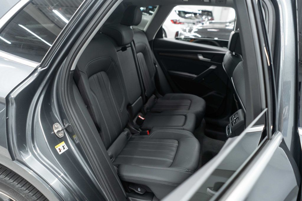 Audi Q5 photo 13