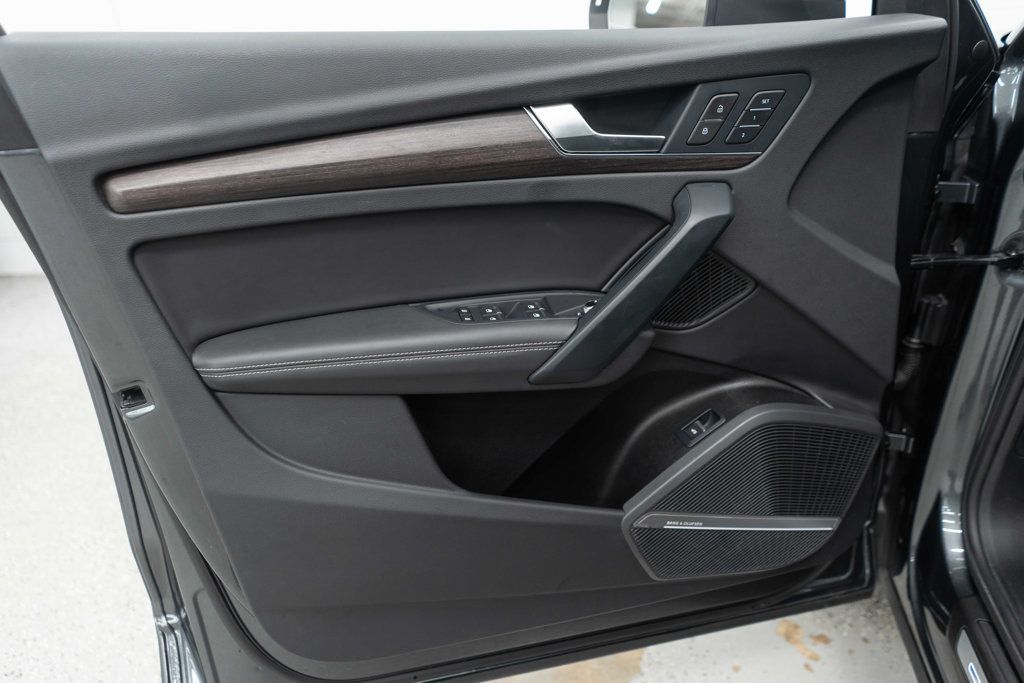 Audi Q5 photo 16