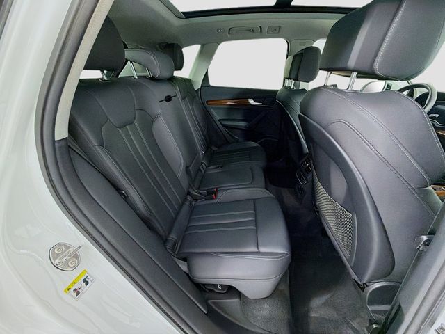2023 Audi Q5 S line Premium Plus 45 TFSI quattro - 23010426 - 29
