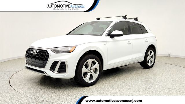 2023 Audi Q5 S line Premium Plus 45 TFSI quattro w/ Navigation & 20'' Wheels - 23024765 - 0