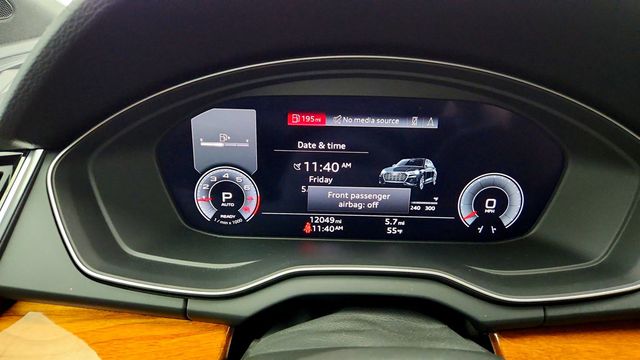 2023 Audi Q5 S line Premium Plus 45 TFSI quattro w/ Navigation & 20'' Wheels - 23024765 - 14