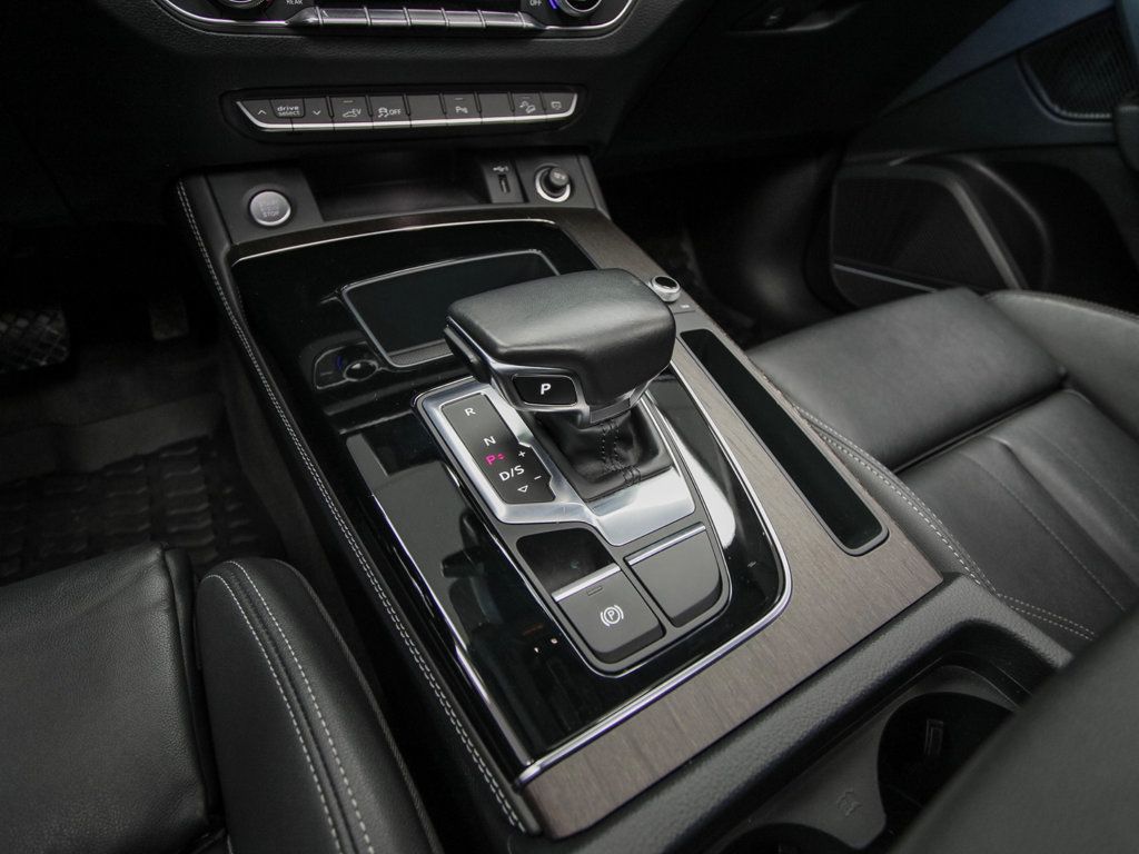 Audi Q5 photo 18