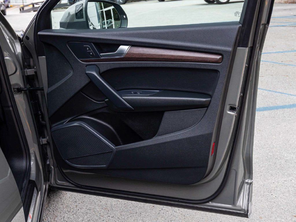 Audi Q5 photo 13