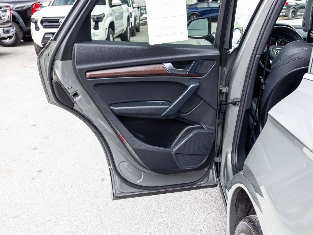 Audi Q5 photo 14