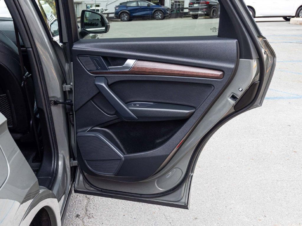 Audi Q5 photo 15