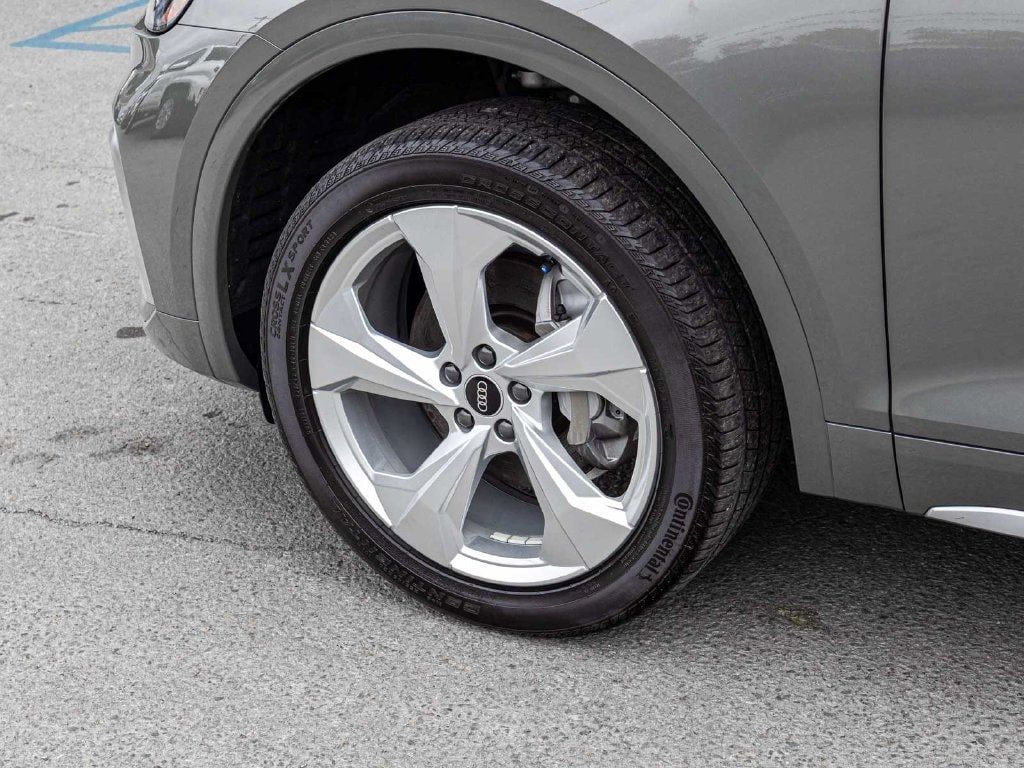 Audi Q5 photo 9
