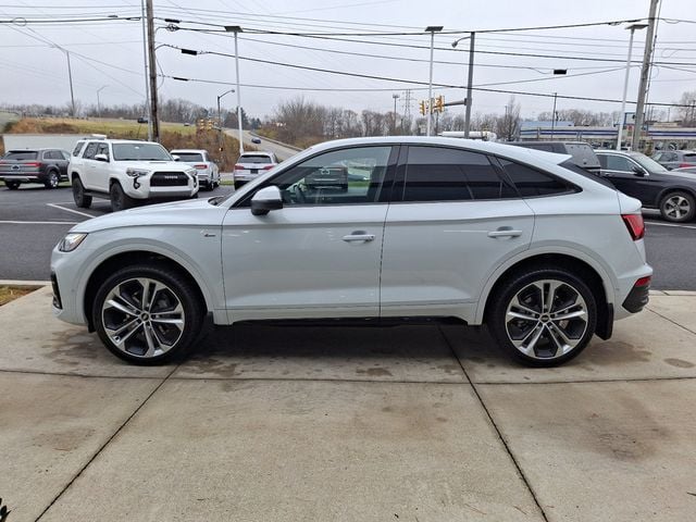 2023 Audi Q5 Sportback Prestige photo 5