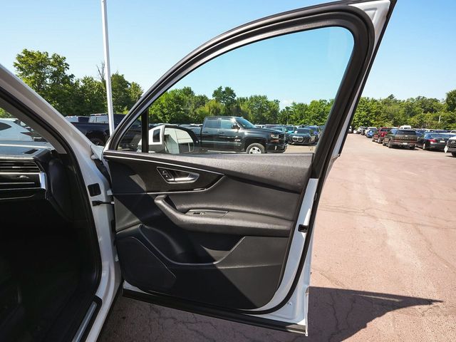 2023 Audi Q7 45 Premium - 23076379 - 11