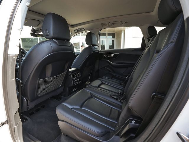 2023 Audi Q7 45 Premium - 23076379 - 31