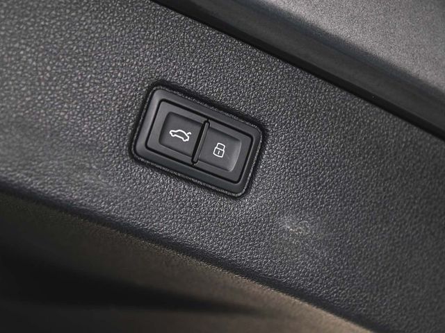 2023 Audi Q7 45 Premium Plus - 23029069 - 43