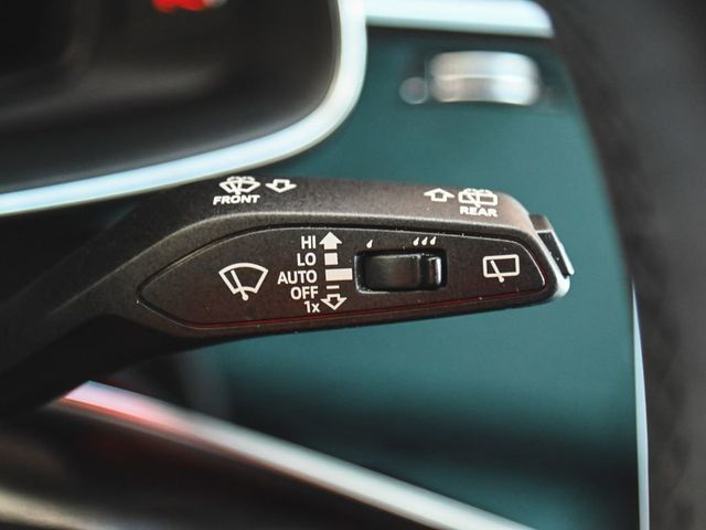 2023 Audi Q7 45 Premium Plus - 23073063 - 29