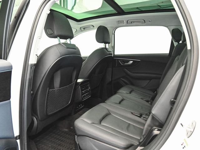 2023 Audi Q7 45 Premium Plus - 23073063 - 33