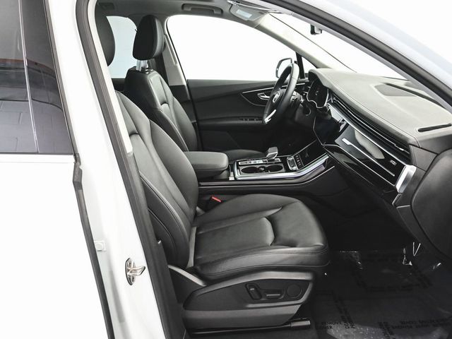 2023 Audi Q7 45 Premium Plus - 23073063 - 37