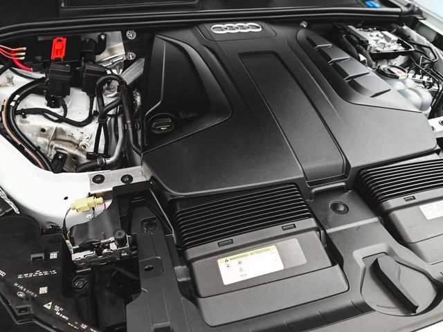 2023 Audi Q7 45 Premium Plus - 23073063 - 39
