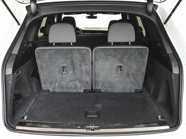 2023 Audi Q7 55 Premium - 23050154 - 38