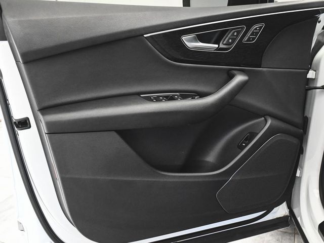 2023 Audi Q7 55 Premium - 23050154 - 7