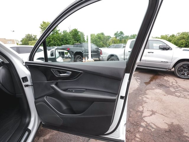 2023 Audi Q7 55 Premium - 23076513 - 13