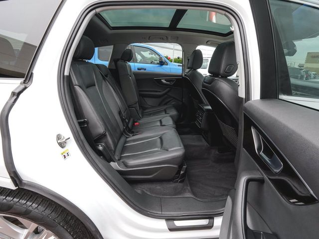 2023 Audi Q7 55 Premium - 23076513 - 37