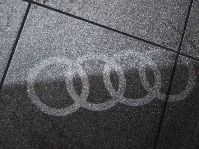 2023 Audi Q7 55 Premium Plus - 23035760 - 12