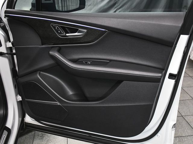 2023 Audi Q7 55 Premium Plus - 23035760 - 19