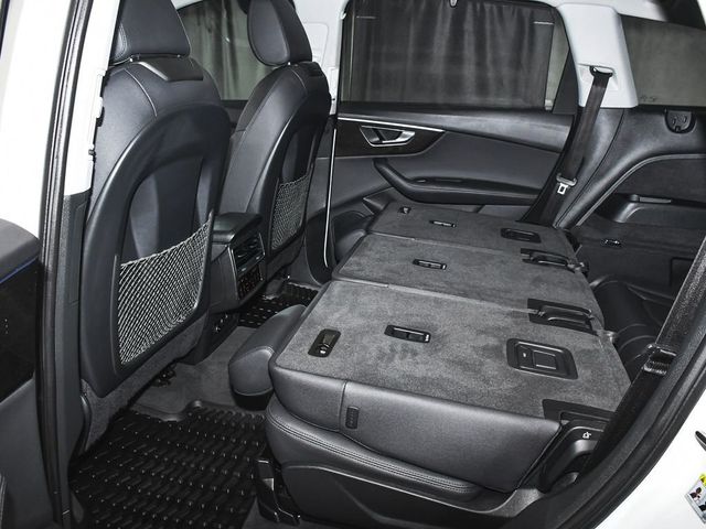 2023 Audi Q7 55 Premium Plus - 23035760 - 59