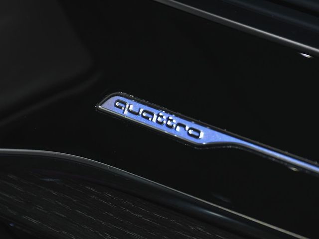 2023 Audi Q7 55 Premium Plus - 23035760 - 69